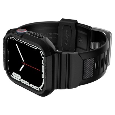 5. Etui z paskiem Spigen Rugged Armor Pro na Apple Watch 4 / 5 / 6 / 7 / 8 / SE (44/45 mm) - czarne