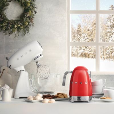 12. Czajnik elektryczny SMEG KLF04RDEU