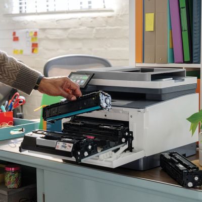 20. HP LaserJet Pro 3302fdw Bezprzewodowe Multifunction W kolorze Drukarka, Kopiarka, skaner; Druk dwustronny