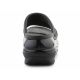 7. Klapki Crocs Mega Crush Triple Strap 209842-001 