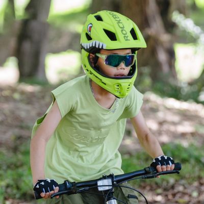 4. Kask rowerowy Rockbros TT-32004 Shark dziecięcy z odpinaną szczęką rozmiar M (54-58) - zielony