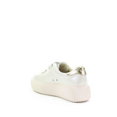 13. Buty Goe W RR2N4018