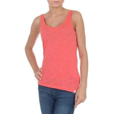 12. Wrangler Essential Tanks W7244GRHJ