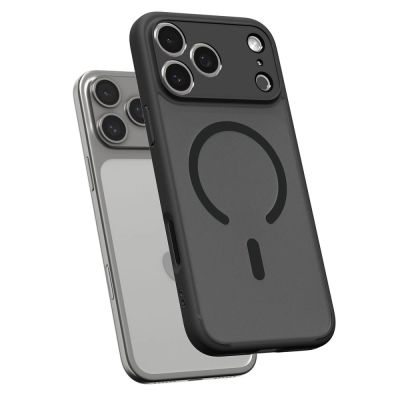 5. Etui Spigen Ultra Hybrid MagSafe na iPhone 17 Pro - czarne