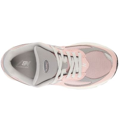 8. Buty New Balance Jr GC2002FC