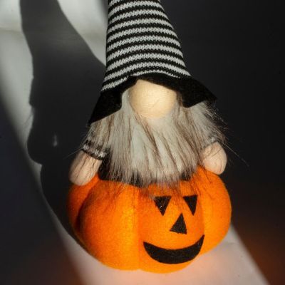 3. FIGURKA DEKORACYJNA NA DYNI 25CM LED HALLOWEEN  POMARAŃCZOWA