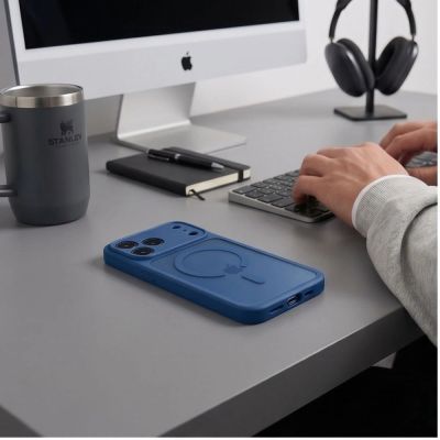4. Etui Tech-Protect BasicMag MagSafe na iPhone 17 Pro Max / 18 Pro Max - ciemnoniebieskie matowe