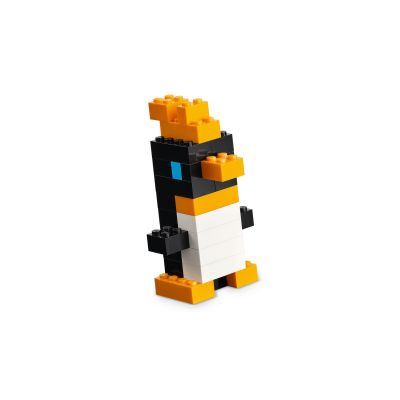 12. LEGO Classic 11045 - Kreatywne kolorowe klocki