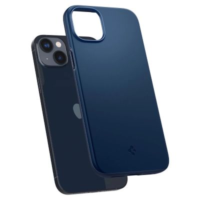 8. Etui Spigen Thin Fit na iPhone 14 Plus - niebieskie