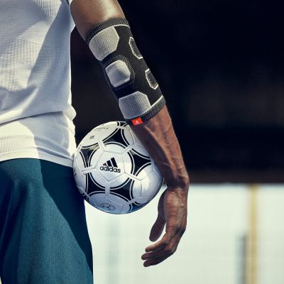 9. Opaska stabilizująca łokieć adidas M ADSU-12532BK