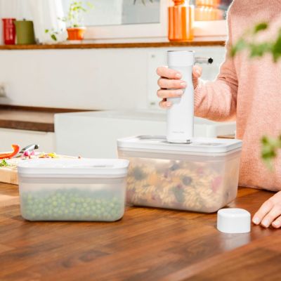 2. Plastikowy lunch box ZWILLING Fresh & Save 36801-320-0 1.6 ltr przezroczysty