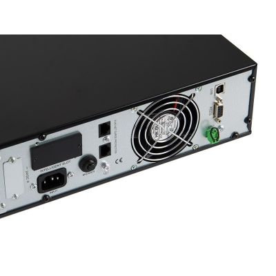 4. GREEN CELL ZASILACZ AWARYJNY UPS UPS13 1000VA 900W DO SZAF SERWEROWYCH RACK RTII