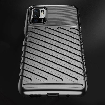 5. Thunder Case elastyczne pancerne etui pokrowiec Xiaomi Redmi Note 10 5G / Poco M3 Pro czarny