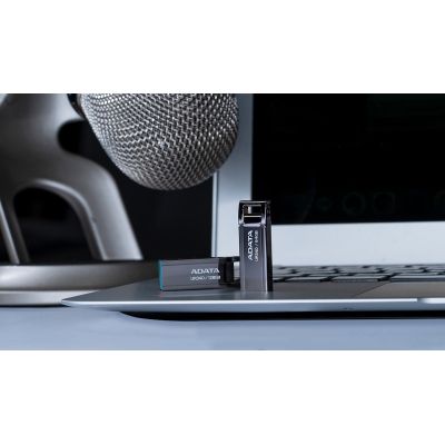 5. ADATA FLASHDRIVE UR340 128GB USB 3.2 BLACK