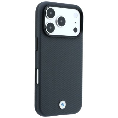 4. Etui BMW Kevlar Metal Logo MagSafe na iPhone 18 Pro / 17 Pro - grafitowe