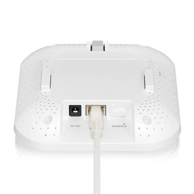 5. Access Point Wi-Fi 6 Zyxel NWA50AXPRO 2.4GHz(2x2)/5GHz(3x3) PoE+/PoE++ 1x2,5G