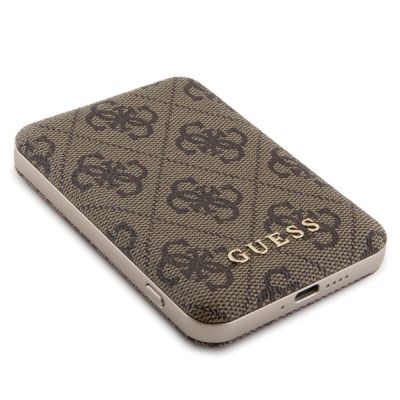 10. Zestaw etui Guess 4G Metal Logo na iPhone 15 + powerbank 5000mAh MagSafe - brązowy