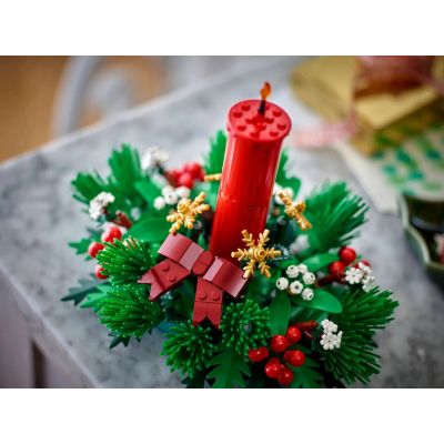 13. LEGO Iconic 40743 Świąteczna dekoracja stołu