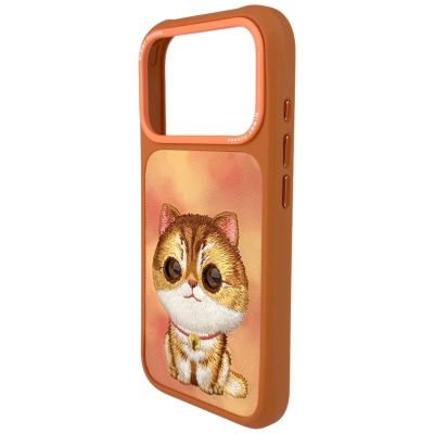3. Etui Nimmy Big Eyed Pet 2.0 Cat na iPhone 17 Pro - pomarańczowe