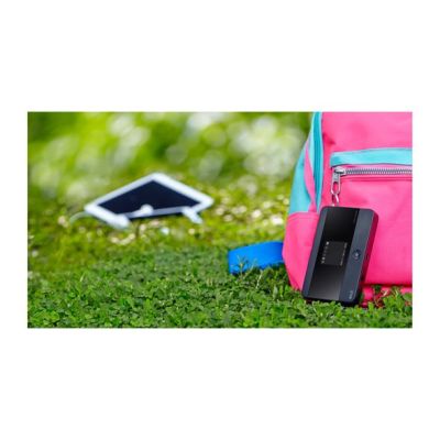5. Router mobilny TP-LINK  M7350 (4G, LTE; czarny)
