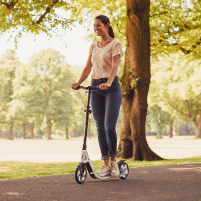 18. Hulajnoga miejska Globber ONE NL 205 / Black-Charcoal Grey 477-100