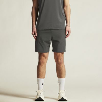 6. Spodenki Craft Adv Essence 2-IN-1 Shorts 2 M 92800660242