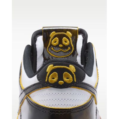 10. Buty damskie NIKE  DUNK LOW BDAY SE BG  (HQ9294-100)