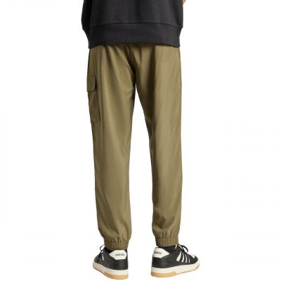 3. Spodnie adidas Essentials Small Logo Cargo M JD1824