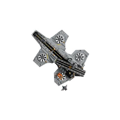 5. LEGO Marvel Super Heroes 76354 - Lotniskowiec T.A.R.C.Z.Y