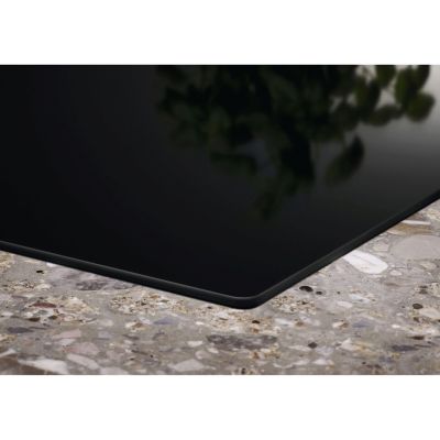 11. Płyta indukcyjna ELECTROLUX LIT30230C