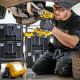 4. Lampa Led Aku 18V DCL077-XJ DEWALT