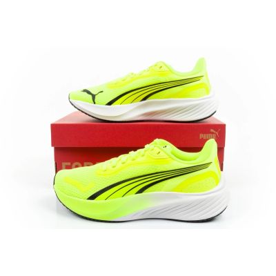 10. Puma buty sportowe Pounce Lite lekkie wygodne neonowe