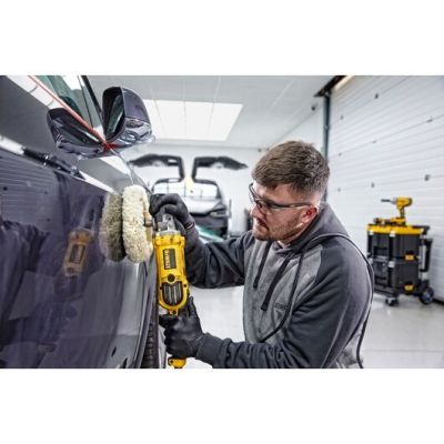 7. DeWALT DWP849X-QS środek do polerowania karoserii 1250 W 3500 RPM