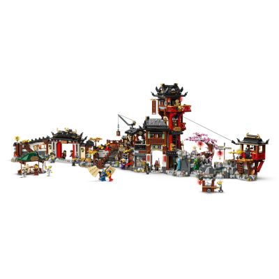 4. LEGO 71861 Ninjago - Stare miasto - 15-lecie