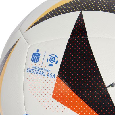 4. Piłka nożna adidas Ekstraklasa Training JD9069