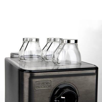 16. Ekspres ciśnieniowy kolbowy Black+Decker BXCO1200E (1200W)