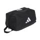 3. Kosmetyczka adidas Tiro Wash Kit Bag czarna KG3592