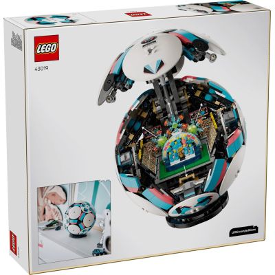 11. LEGO Editions 43019 - Piłka nożna