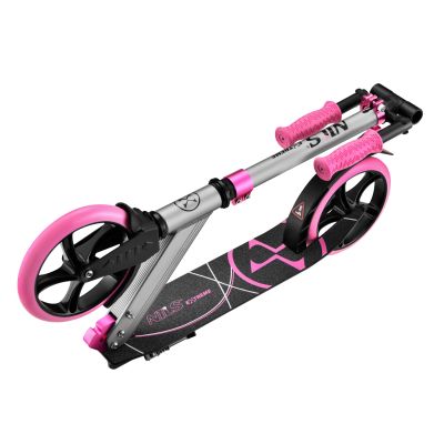 10. HM127 HULAJNOGA NILS EXTREME