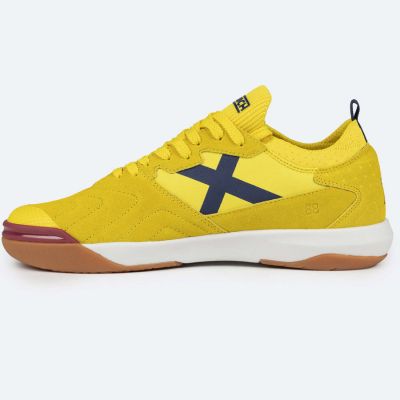 2. Buty piłkarskie Munich Gresca 2.0 IN M 3003003