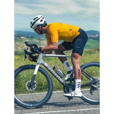 2. Spodenki rowerowe NORTHWAVE Extreme Pro 2 Bibshort czarny