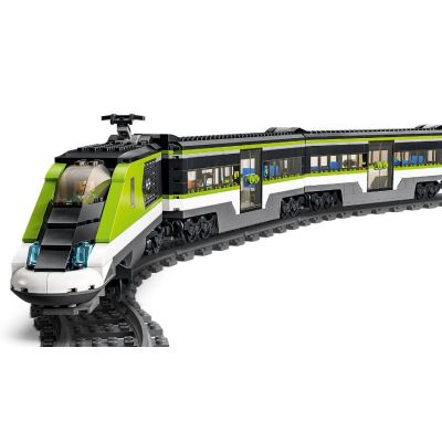 4. LEGO City 60337 Ekspresowy pociąg pasażerski
