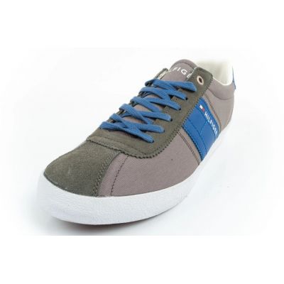 9. Buty Tommy Hilfiger M FM56821095 039