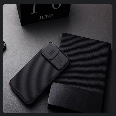 18. Etui Nillkin CamShield Pro Magnetic Case na iPhone 16 Pro - czarne