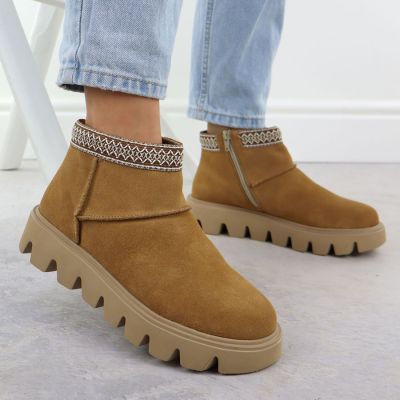 4. Skórzane botki damskie mukluki na zamek Rieker W2074-24