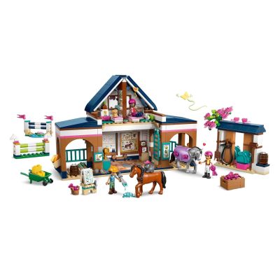 4. LEGO Friends 42688 - Stajnia i szkółka jeździecka