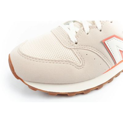 21. Buty New Balance Sneakersy W GW500BPC
