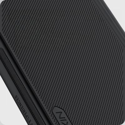 7. Etui Nillkin Super Frosted Shield Fold Magnetic na Samsung Galaxy Z Fold 7 kompatybilne z MagSafe z miejscem na S Pen - czarne