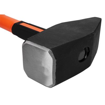 4. NEO tools 25-155 młotek