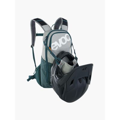 7. Plecak rowerowy EVOC E-Ride 12 stone - petrol